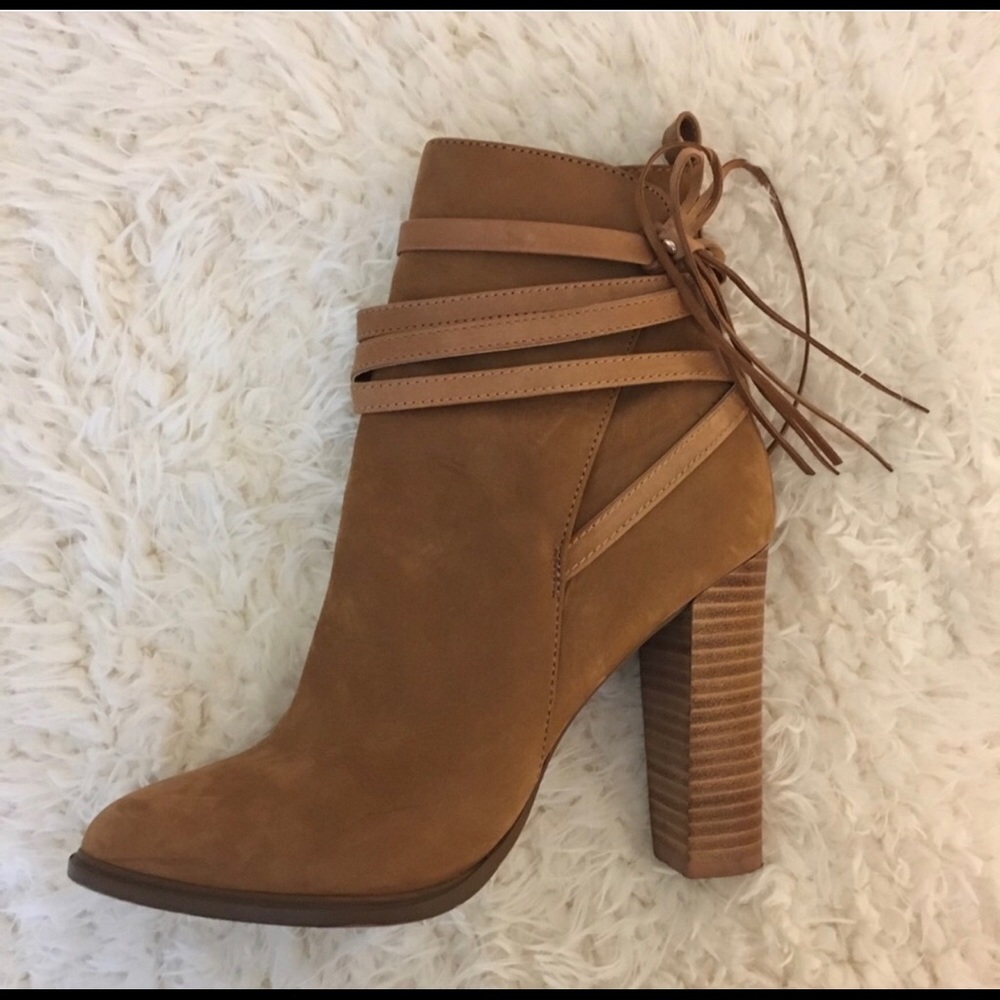 Steve Madden booties - Picture 3 of 6